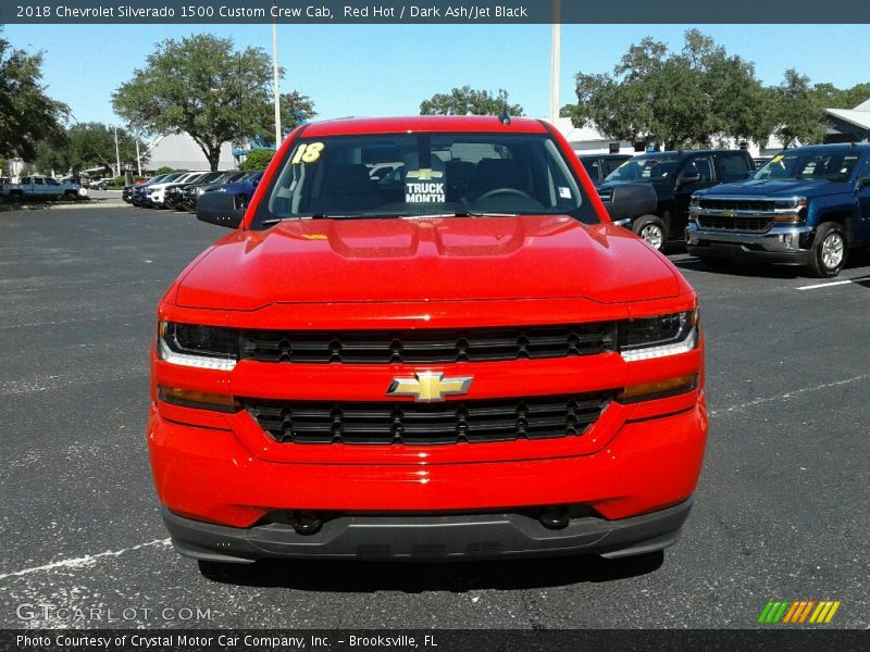 Red Hot / Dark Ash/Jet Black 2018 Chevrolet Silverado 1500 Custom Crew Cab