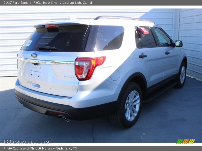 Ingot Silver / Medium Light Camel 2017 Ford Explorer FWD
