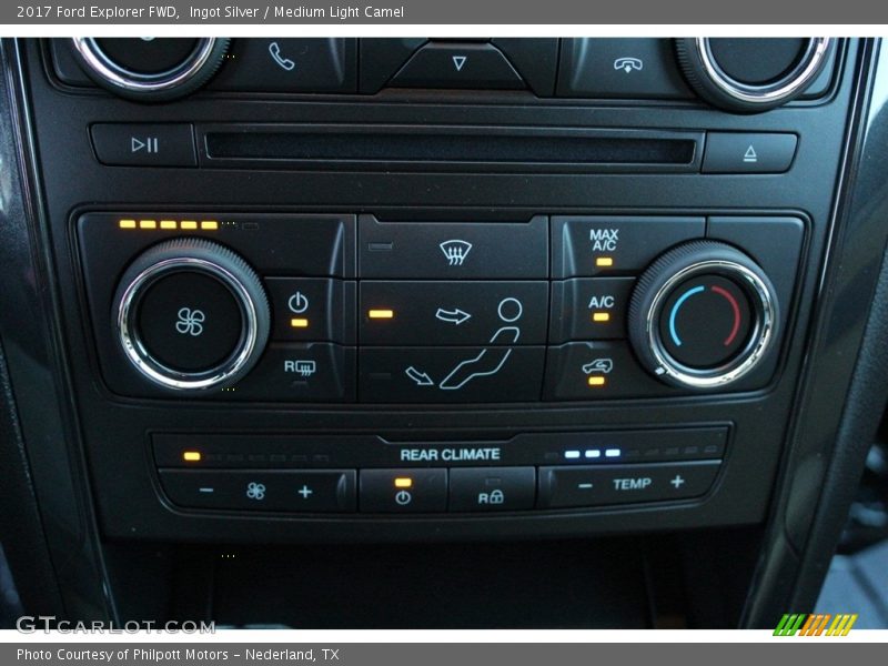 Ingot Silver / Medium Light Camel 2017 Ford Explorer FWD