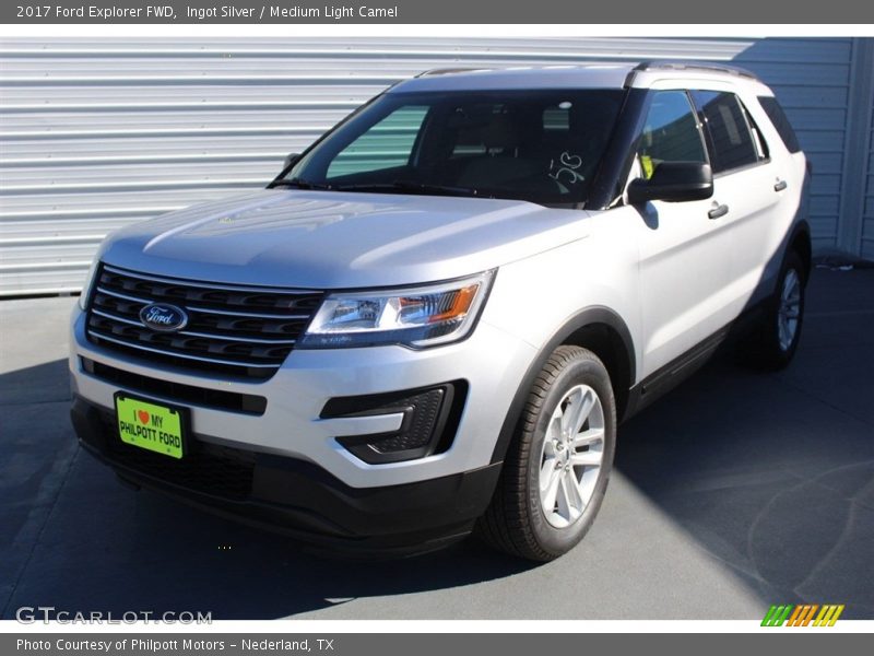 Ingot Silver / Medium Light Camel 2017 Ford Explorer FWD
