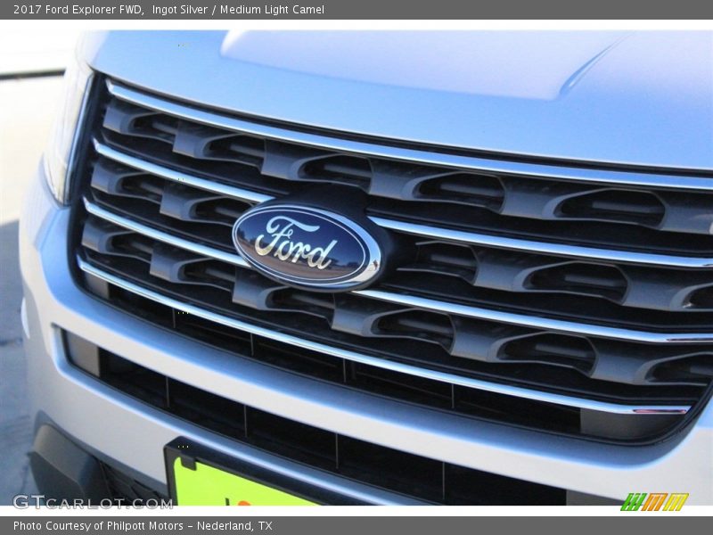 Ingot Silver / Medium Light Camel 2017 Ford Explorer FWD
