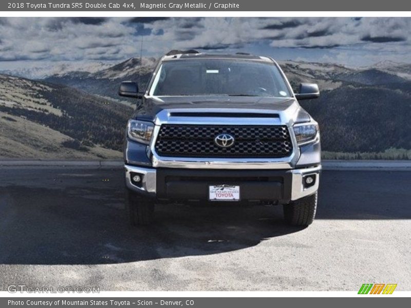 Magnetic Gray Metallic / Graphite 2018 Toyota Tundra SR5 Double Cab 4x4