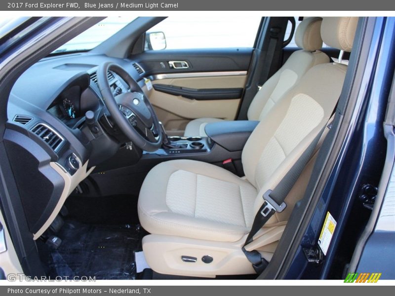 Blue Jeans / Medium Light Camel 2017 Ford Explorer FWD