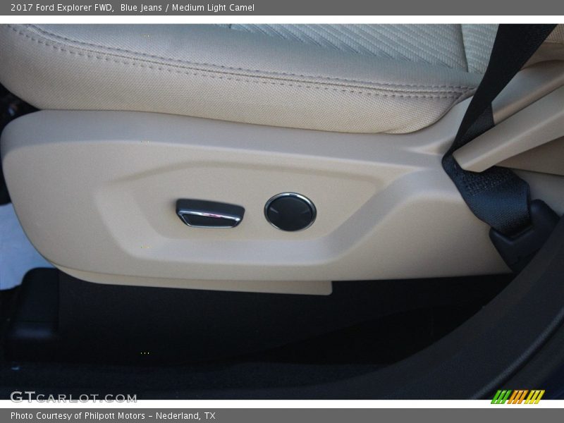 Blue Jeans / Medium Light Camel 2017 Ford Explorer FWD