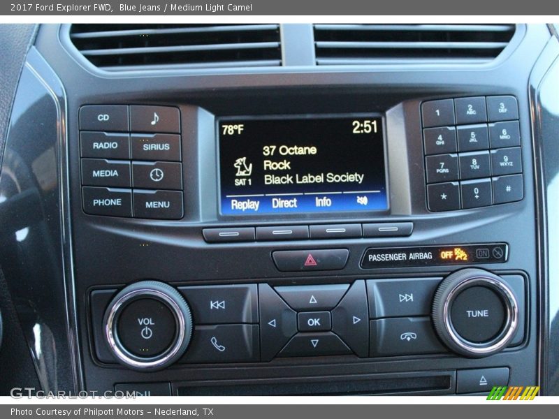 Blue Jeans / Medium Light Camel 2017 Ford Explorer FWD