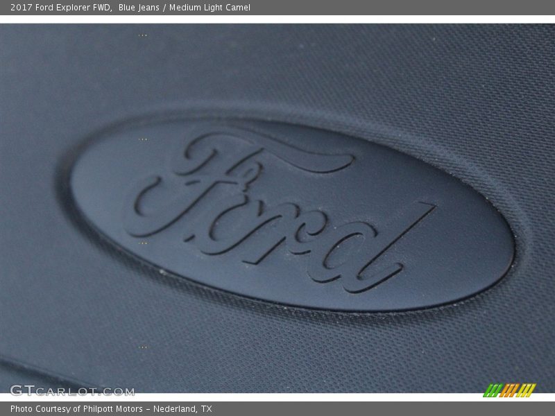 Blue Jeans / Medium Light Camel 2017 Ford Explorer FWD