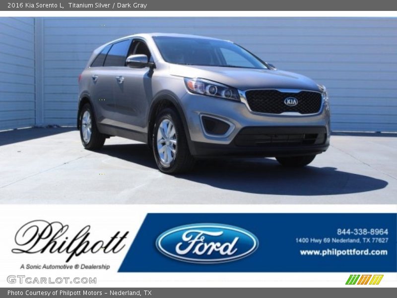 Titanium Silver / Dark Gray 2016 Kia Sorento L