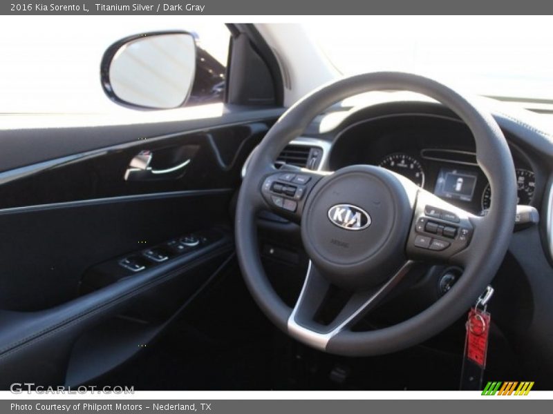 Titanium Silver / Dark Gray 2016 Kia Sorento L