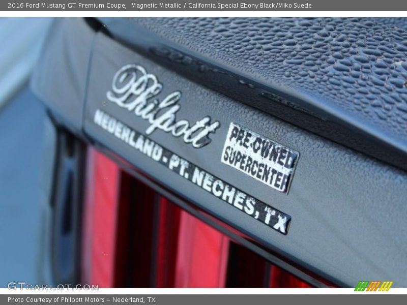 Magnetic Metallic / California Special Ebony Black/Miko Suede 2016 Ford Mustang GT Premium Coupe