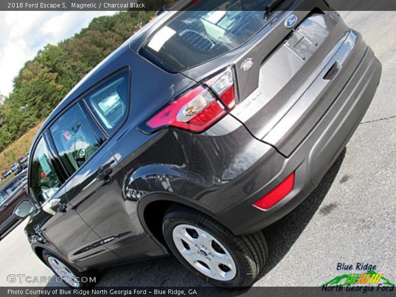 Magnetic / Charcoal Black 2018 Ford Escape S