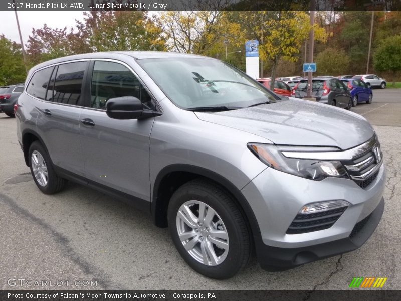 Front 3/4 View of 2017 Pilot LX AWD
