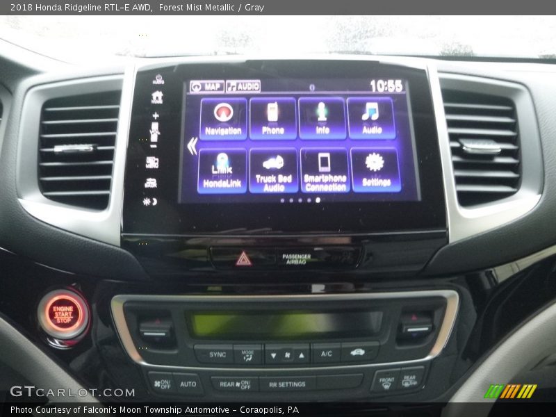 Controls of 2018 Ridgeline RTL-E AWD