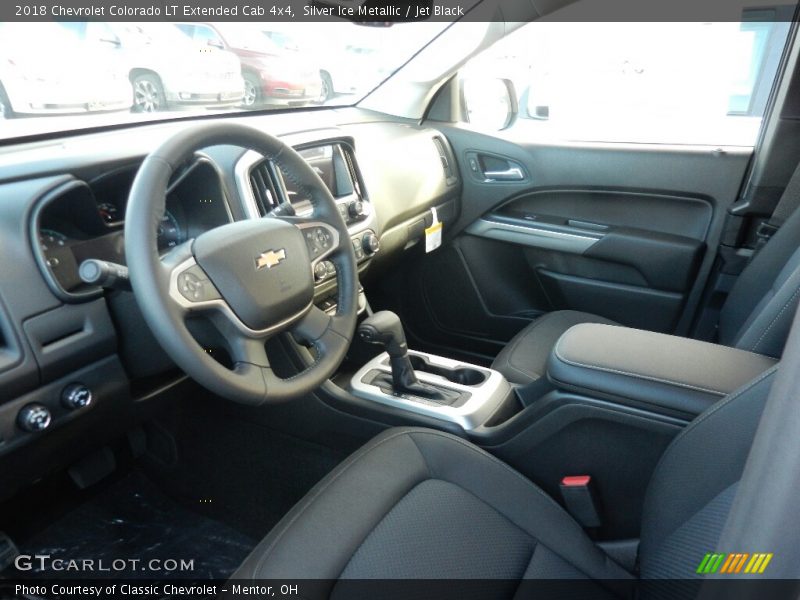 Silver Ice Metallic / Jet Black 2018 Chevrolet Colorado LT Extended Cab 4x4