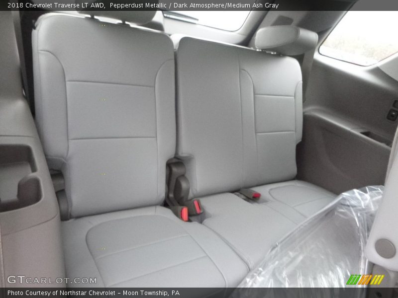 Pepperdust Metallic / Dark Atmosphere/Medium Ash Gray 2018 Chevrolet Traverse LT AWD