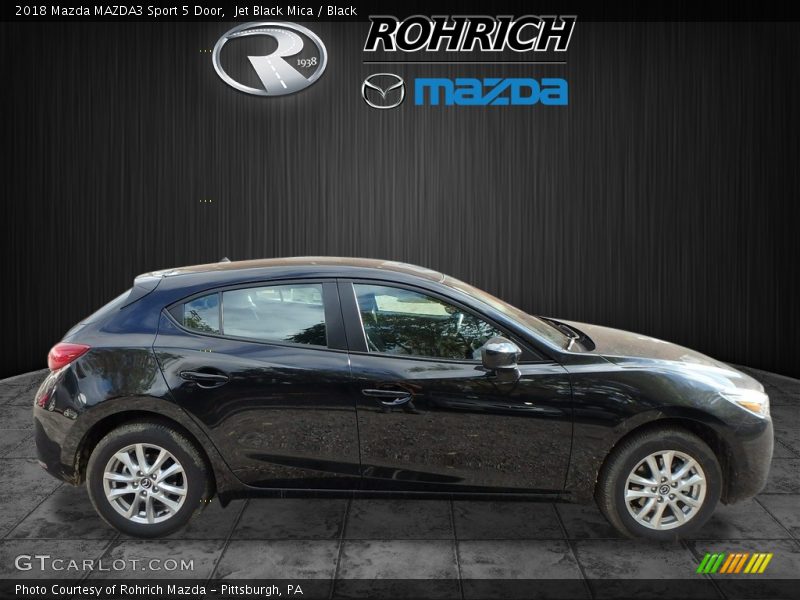 Jet Black Mica / Black 2018 Mazda MAZDA3 Sport 5 Door