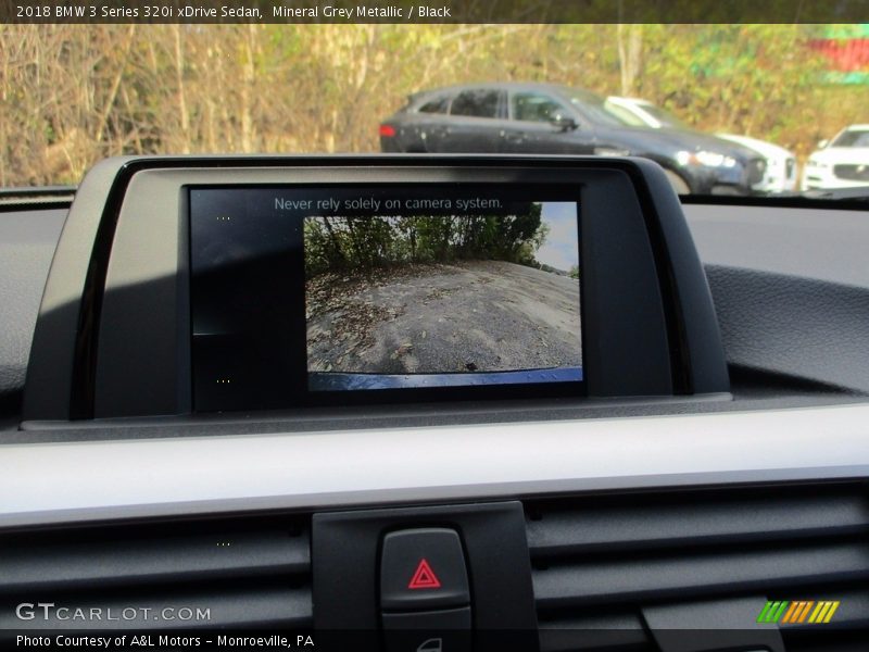 Mineral Grey Metallic / Black 2018 BMW 3 Series 320i xDrive Sedan