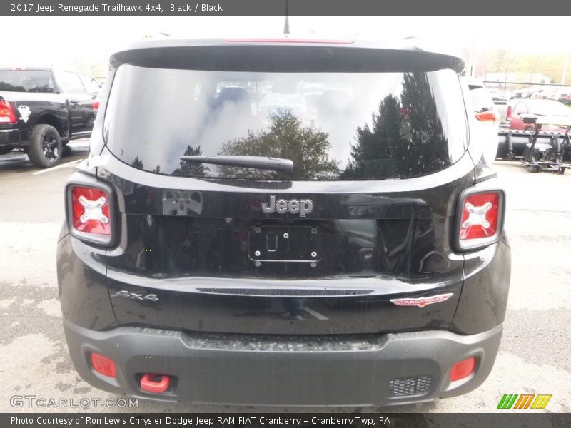 Black / Black 2017 Jeep Renegade Trailhawk 4x4
