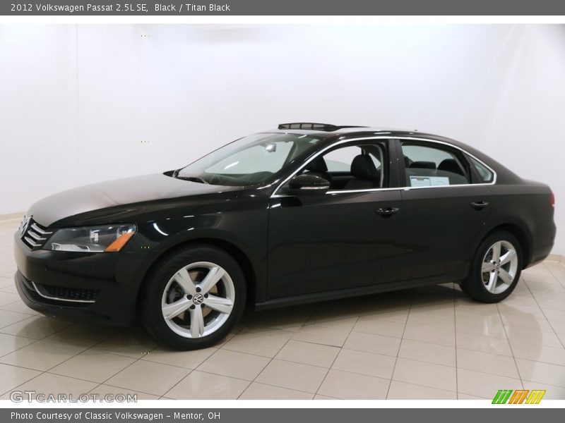 Black / Titan Black 2012 Volkswagen Passat 2.5L SE