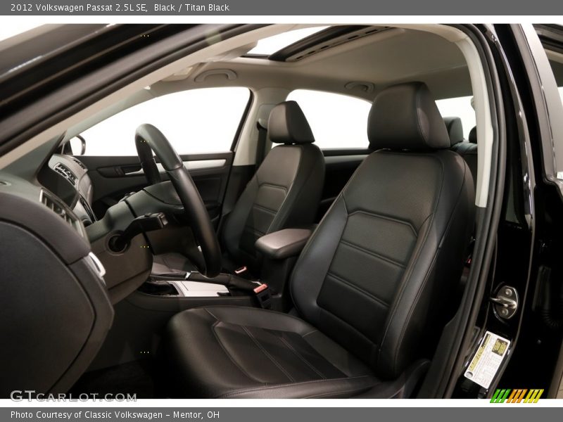 Black / Titan Black 2012 Volkswagen Passat 2.5L SE