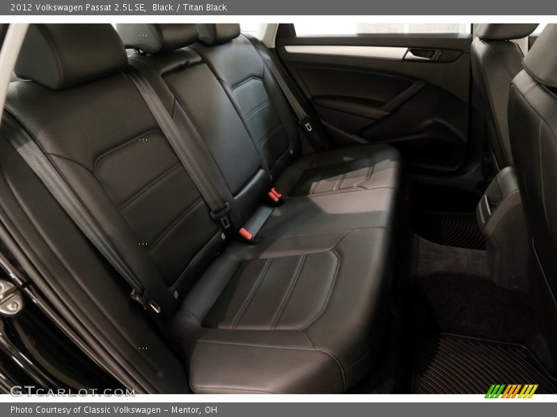 Black / Titan Black 2012 Volkswagen Passat 2.5L SE