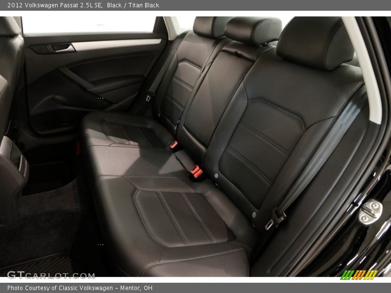 Black / Titan Black 2012 Volkswagen Passat 2.5L SE