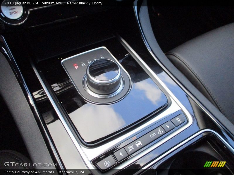 Narvik Black / Ebony 2018 Jaguar XE 25t Premium AWD