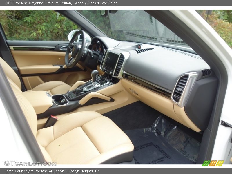 White / Black/Luxor Beige 2017 Porsche Cayenne Platinum Edition