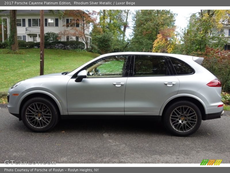 Rhodium Silver Metallic / Luxor Beige 2017 Porsche Cayenne Platinum Edition