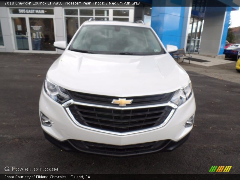 Iridescent Pearl Tricoat / Medium Ash Gray 2018 Chevrolet Equinox LT AWD