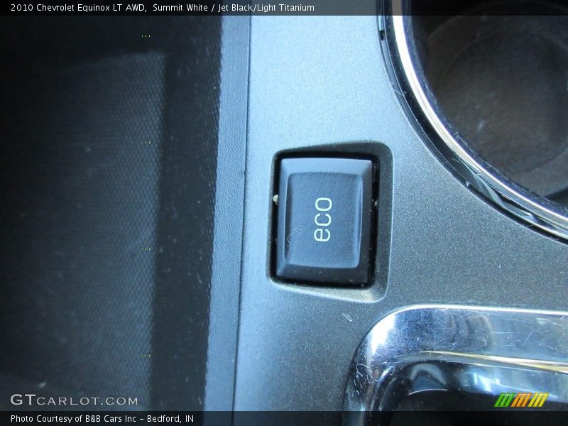 Summit White / Jet Black/Light Titanium 2010 Chevrolet Equinox LT AWD