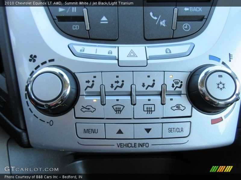 Summit White / Jet Black/Light Titanium 2010 Chevrolet Equinox LT AWD