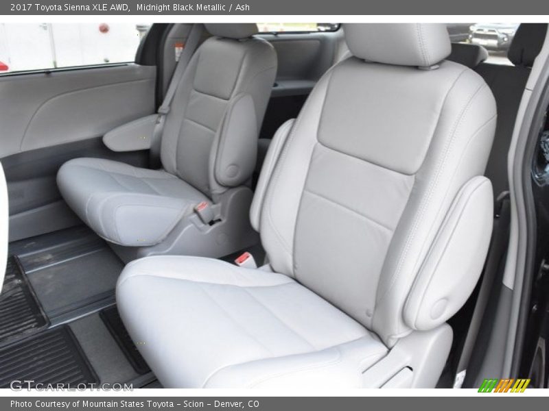 Midnight Black Metallic / Ash 2017 Toyota Sienna XLE AWD