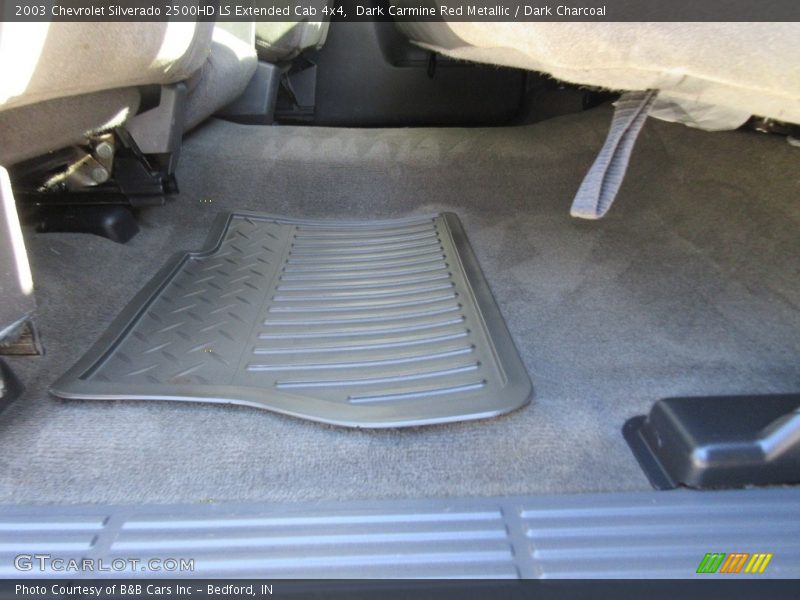 Dark Carmine Red Metallic / Dark Charcoal 2003 Chevrolet Silverado 2500HD LS Extended Cab 4x4