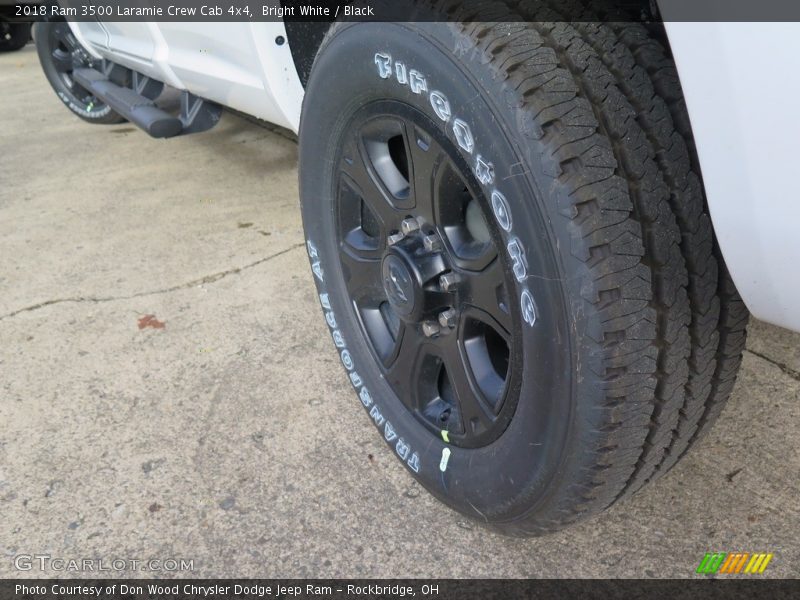 Bright White / Black 2018 Ram 3500 Laramie Crew Cab 4x4