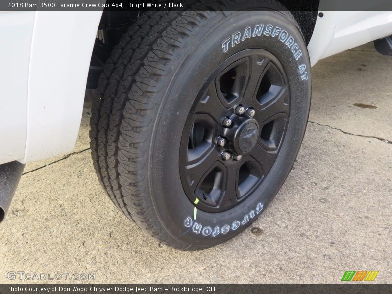 Bright White / Black 2018 Ram 3500 Laramie Crew Cab 4x4