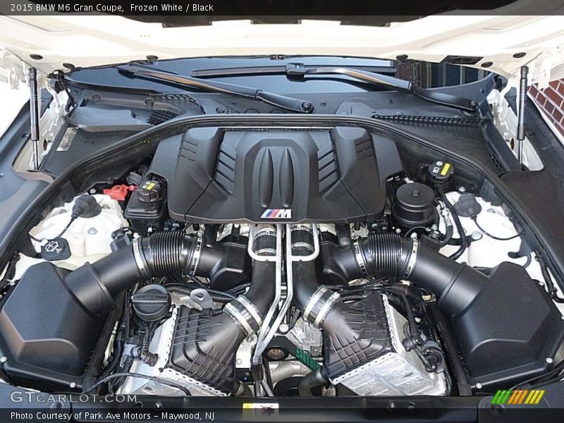  2015 M6 Gran Coupe Engine - 4.4 Liter M TwinPower Turbocharged DI DOHC 32-Valve VVT V8