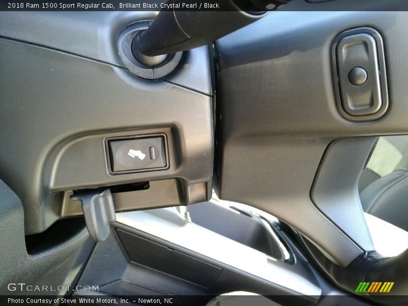 Controls of 2018 1500 Sport Regular Cab