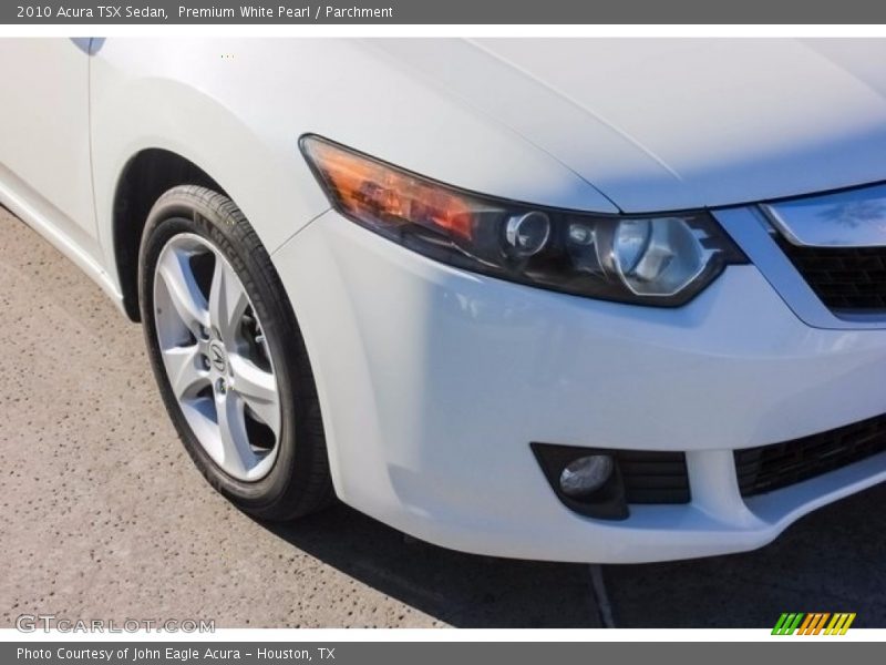 Premium White Pearl / Parchment 2010 Acura TSX Sedan