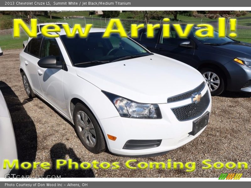 Summit White / Jet Black/Medium Titanium 2013 Chevrolet Cruze LS