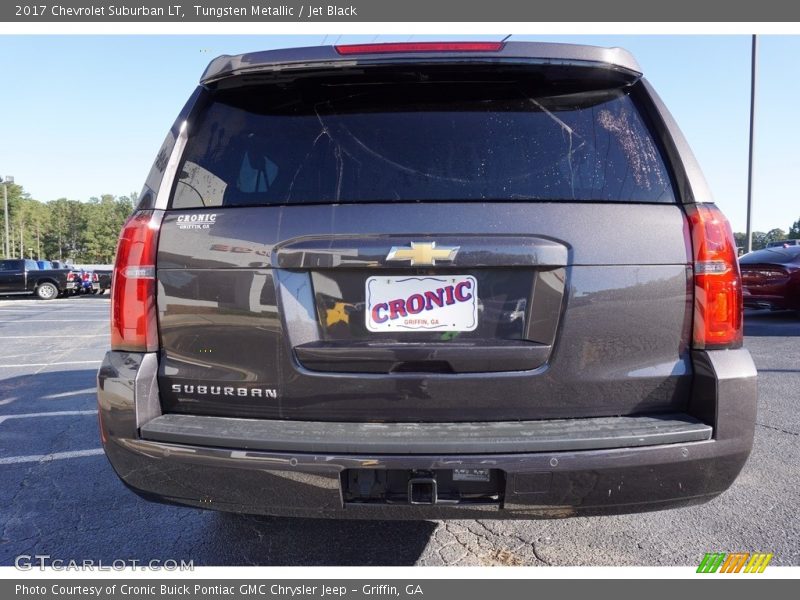 Tungsten Metallic / Jet Black 2017 Chevrolet Suburban LT