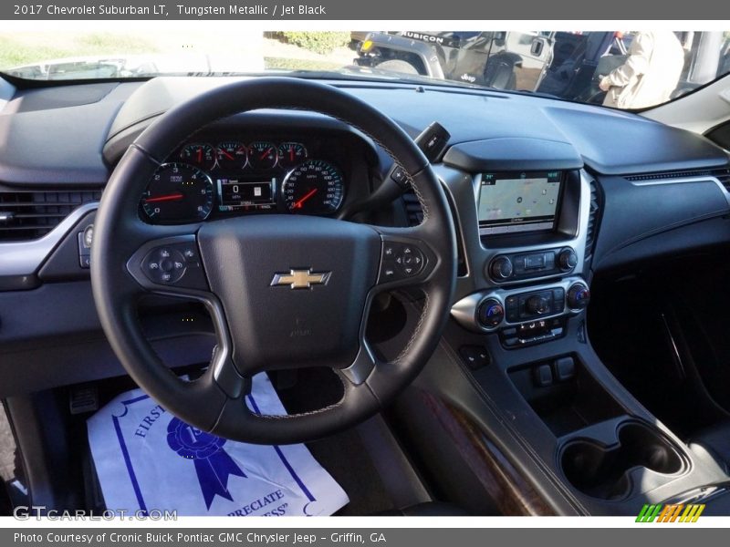 Tungsten Metallic / Jet Black 2017 Chevrolet Suburban LT