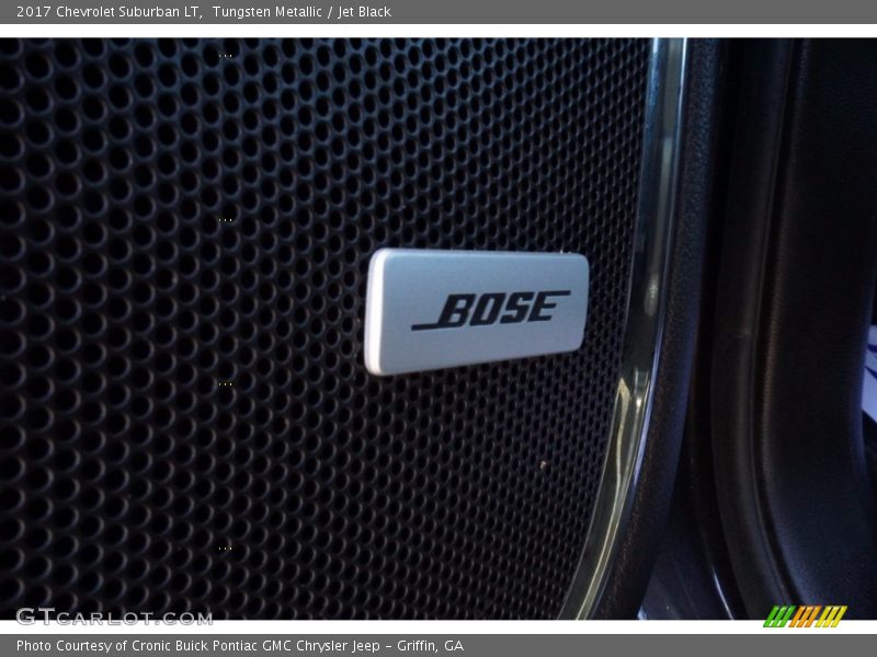 Tungsten Metallic / Jet Black 2017 Chevrolet Suburban LT