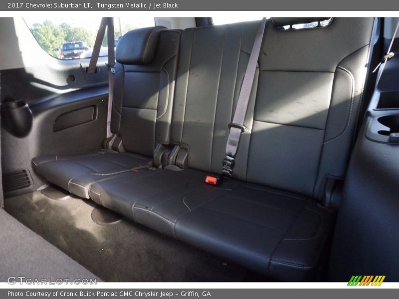 Tungsten Metallic / Jet Black 2017 Chevrolet Suburban LT