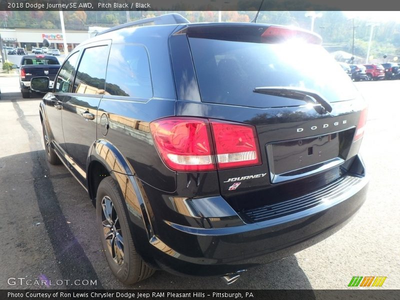 Pitch Black / Black 2018 Dodge Journey SE AWD