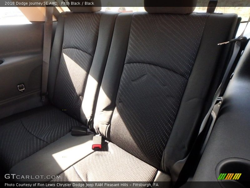 Pitch Black / Black 2018 Dodge Journey SE AWD