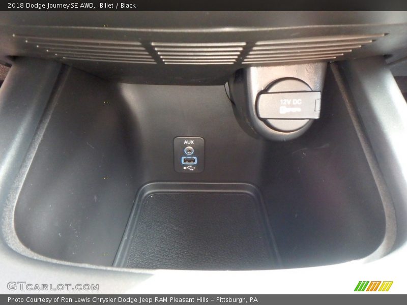 Billet / Black 2018 Dodge Journey SE AWD
