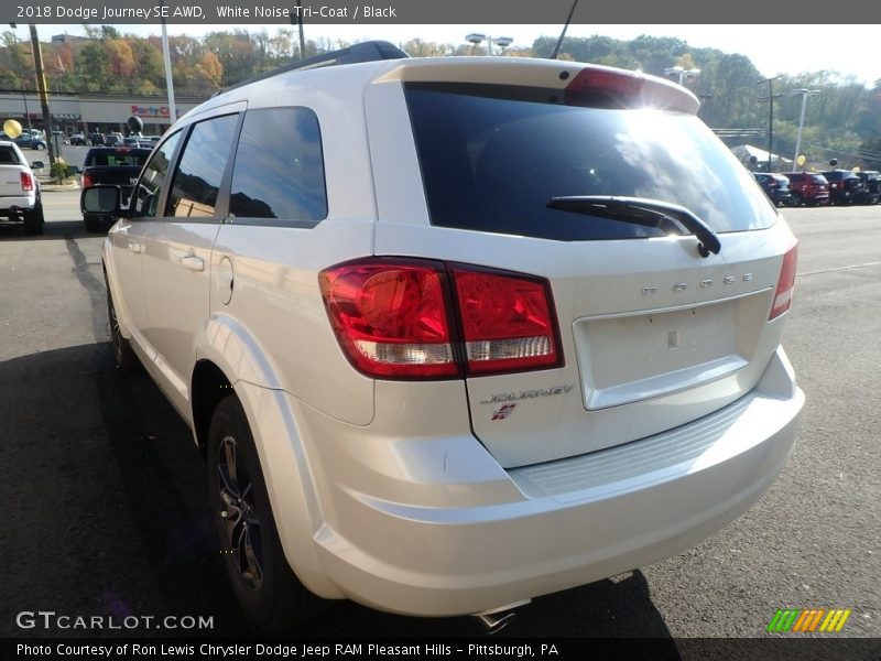 White Noise Tri-Coat / Black 2018 Dodge Journey SE AWD