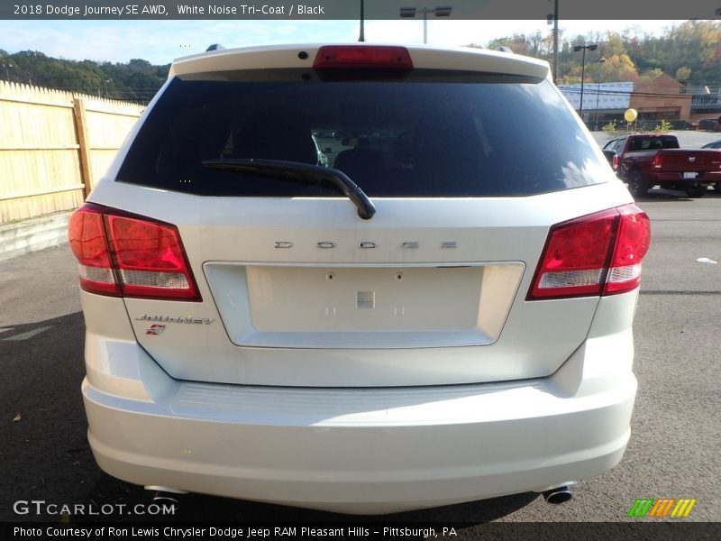 White Noise Tri-Coat / Black 2018 Dodge Journey SE AWD