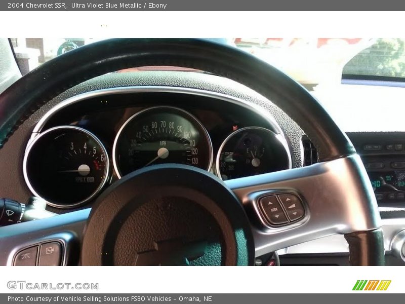 Ultra Violet Blue Metallic / Ebony 2004 Chevrolet SSR