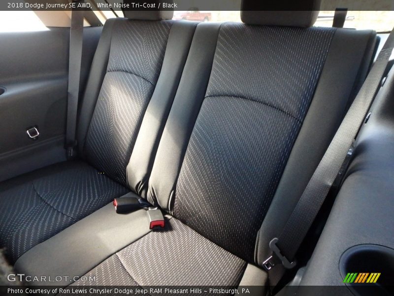 White Noise Tri-Coat / Black 2018 Dodge Journey SE AWD
